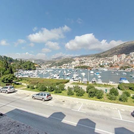 Apartment Mihe Ντουμπρόβνικ Εξωτερικό φωτογραφία