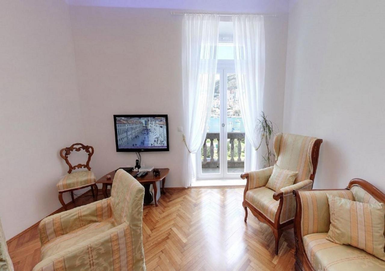 Apartment Mihe Ντουμπρόβνικ Εξωτερικό φωτογραφία